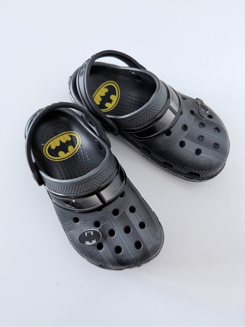 Crocs x DC Comic Batman Batmobile Classic Clog Size 11 - Picture 3 of 8